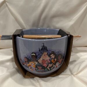 Disney Princesses Ramen Bowl With Chopsticks NWT Belle Snow White Aurora Moana